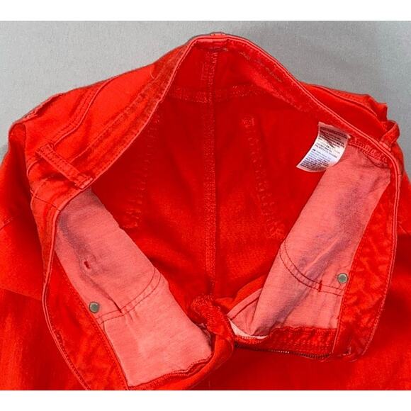 Chico's So Slimming Girlfriend Slim Leg Crop Raw Cuff Stretch Jeans. Red, Size 6 - Picture 5 of 5